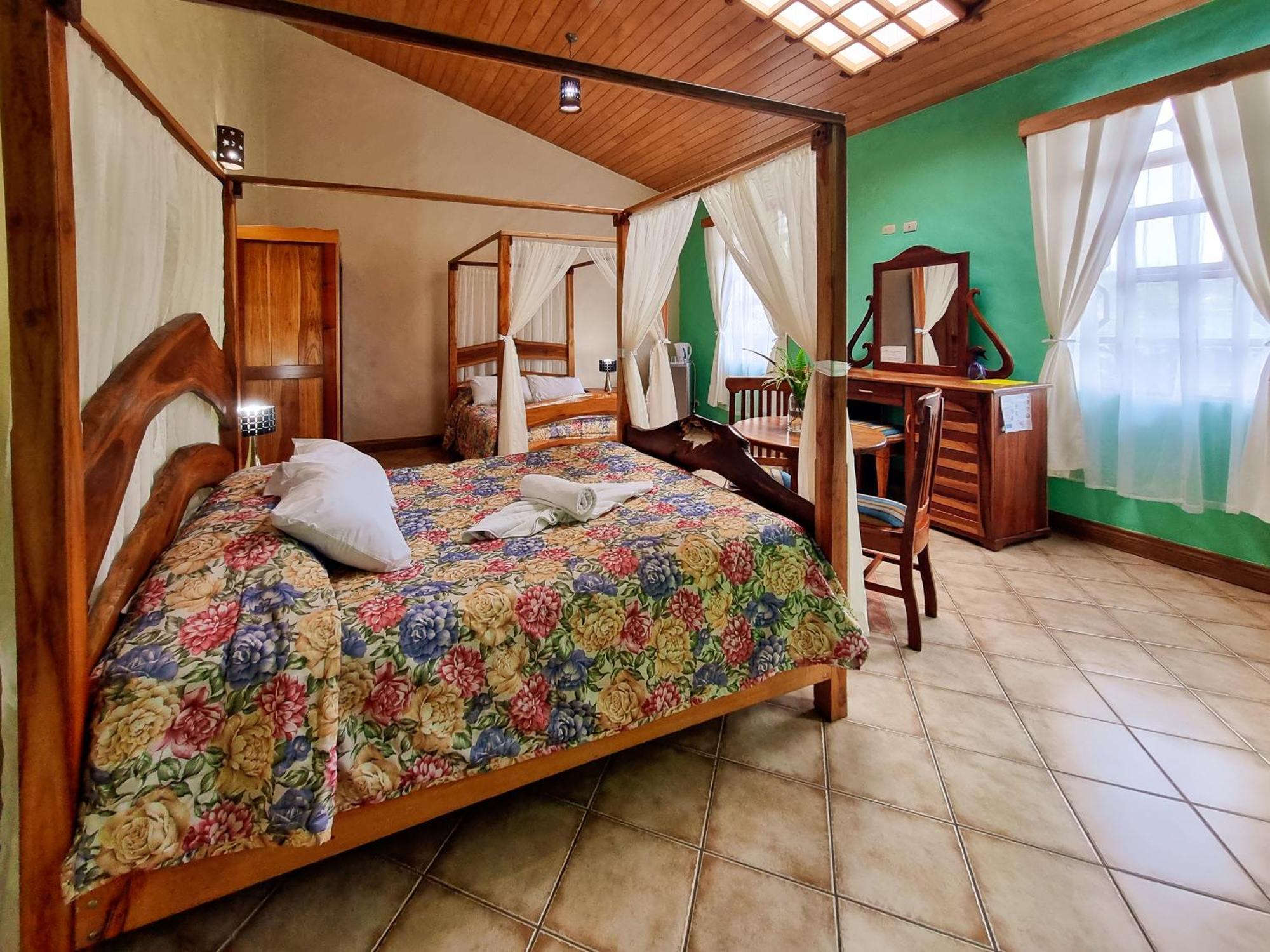 Hotel Claro De Luna Monteverde Luaran gambar