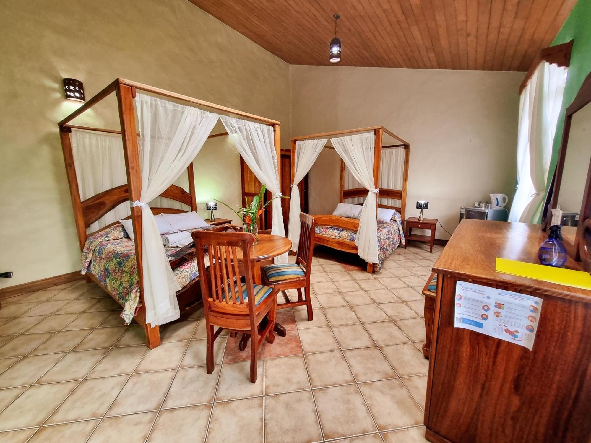 Hotel Claro De Luna Monteverde Luaran gambar