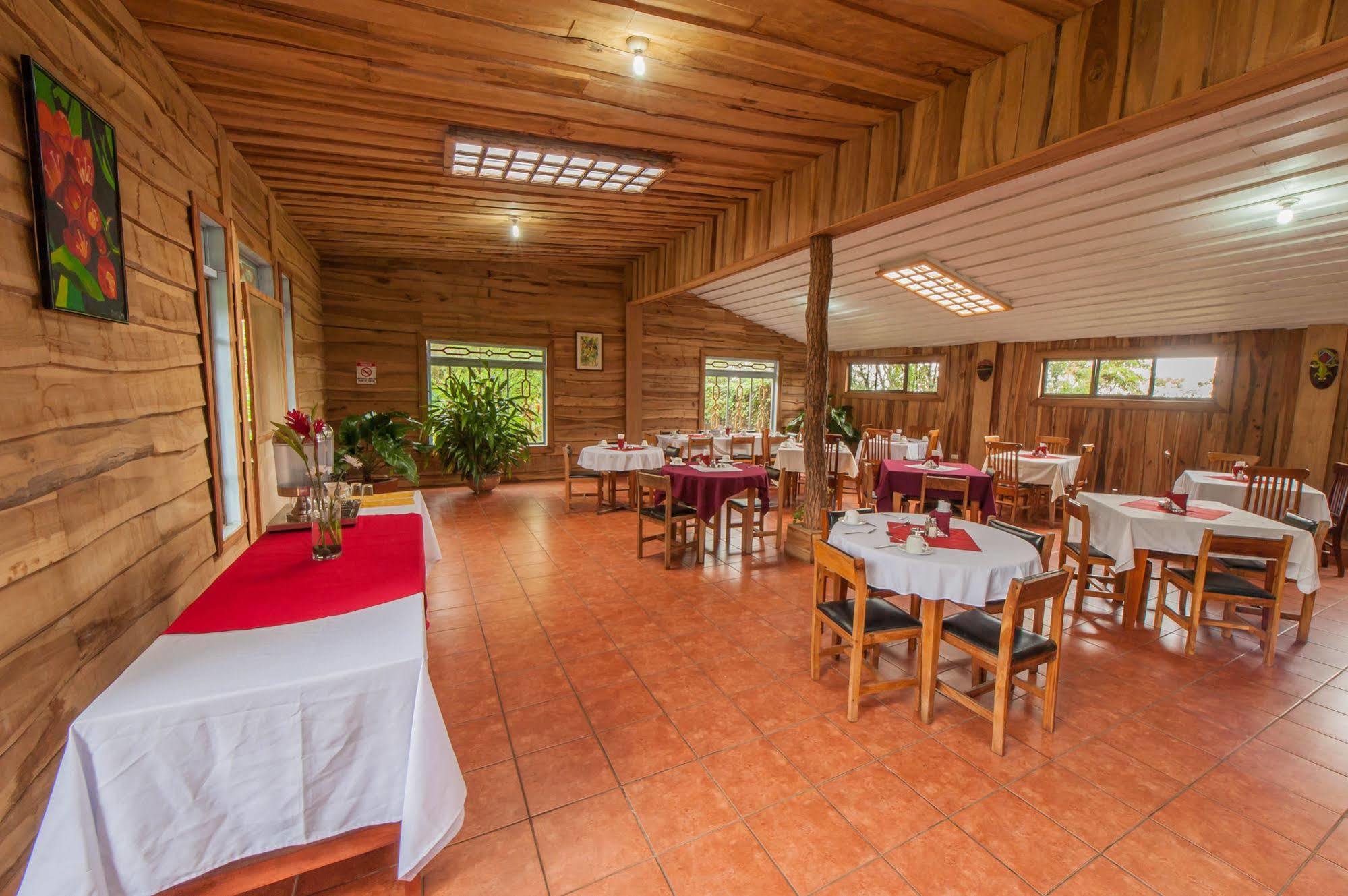 Hotel Claro De Luna Monteverde Luaran gambar